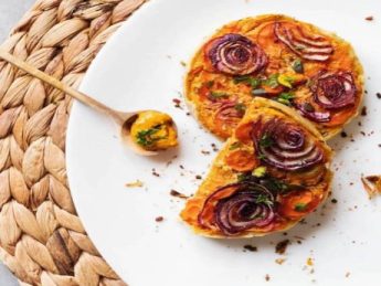 Tarte à la farine de patate douce et aux légumes